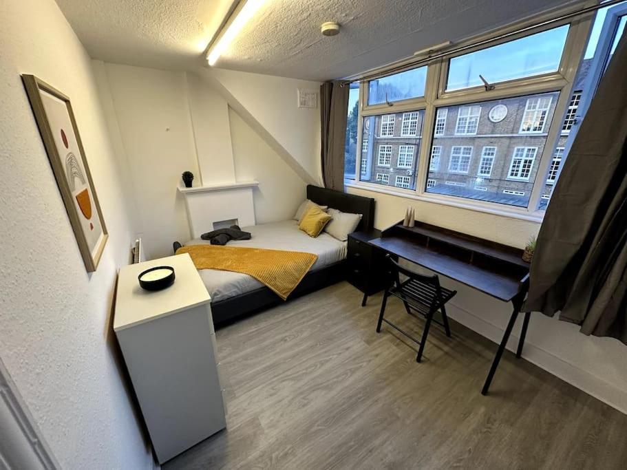 Spectacular 2 Bedroom On Tower Bridge Londres Exterior foto